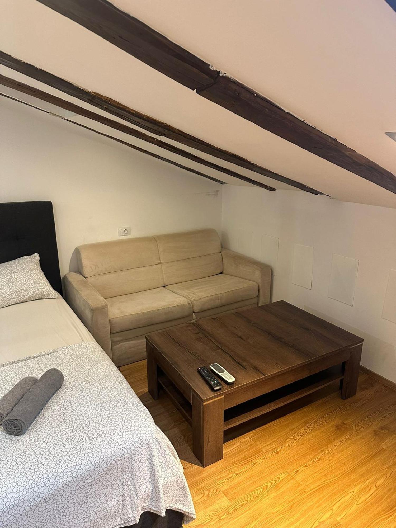 Apartment In The Heart Of Pula Exteriér fotografie