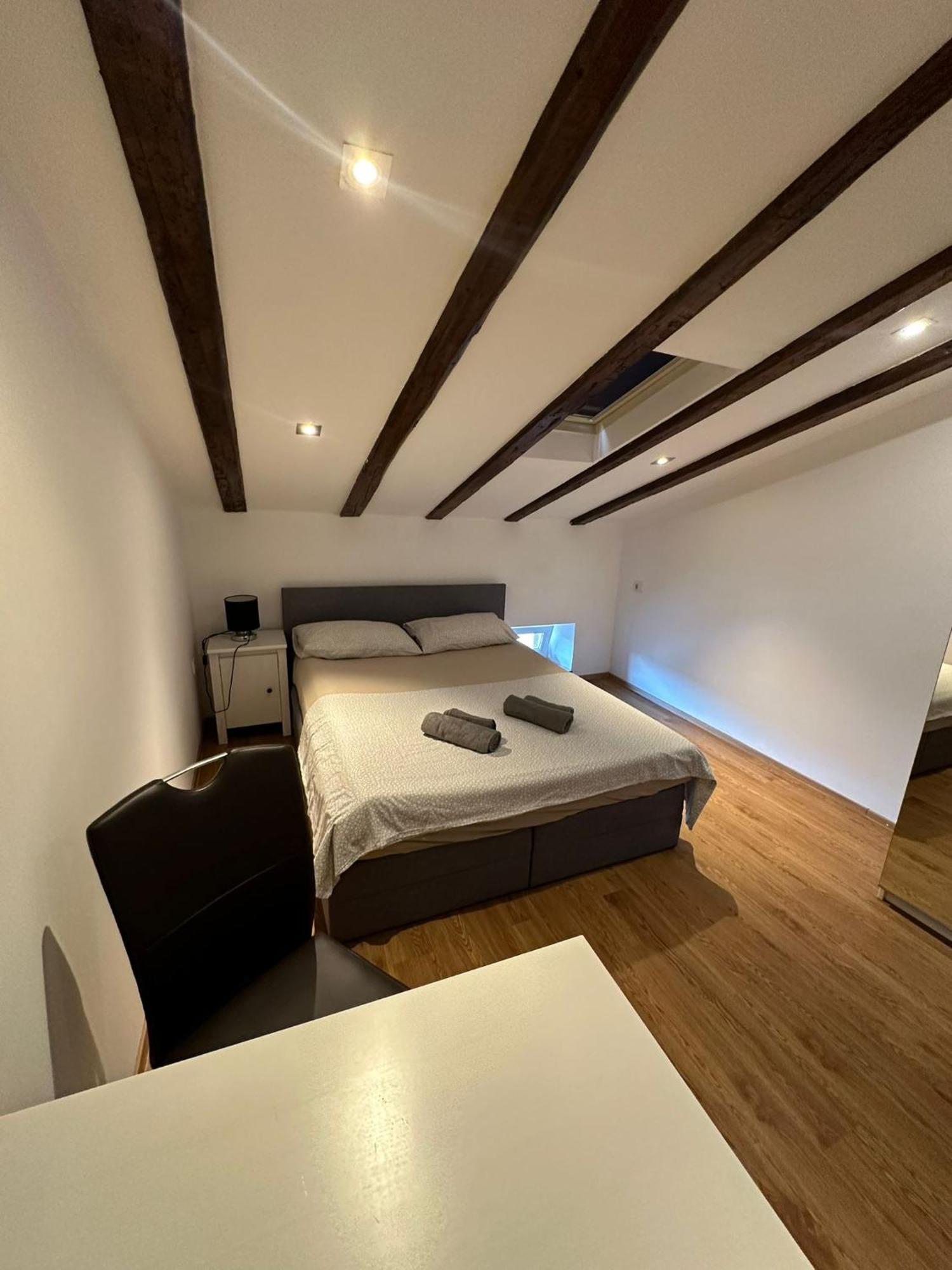 Apartment In The Heart Of Pula Exteriér fotografie